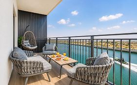 Desert Key - Perfectly Located Yas Island Apartments
